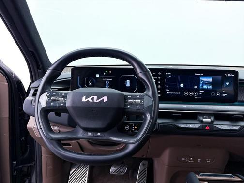 Metal 2024 Kia EV9 GT-Line