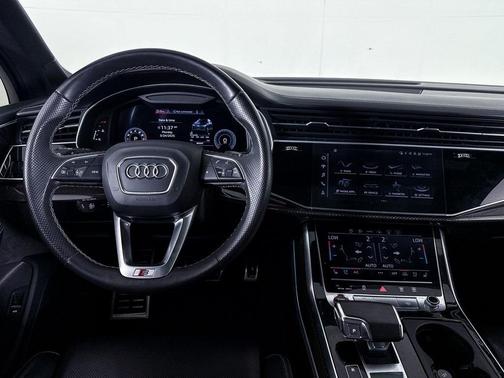 2022 Audi SQ7 4.0T Premium Plus