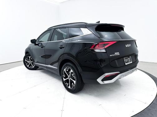 2023 Kia Sportage Hybrid EX