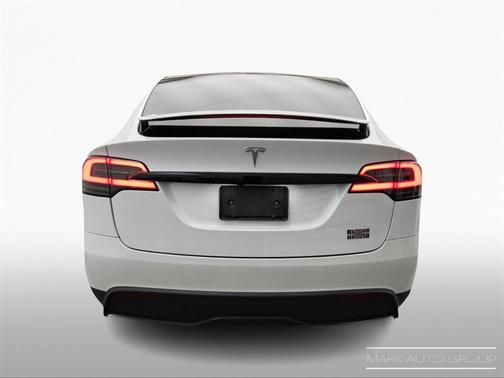 2023 Tesla Model X Plaid
