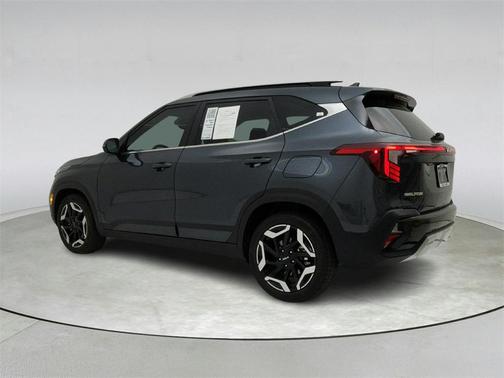 2024 Kia Seltos SX