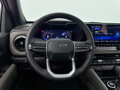 Summit White 2024 Chevrolet Colorado ZR2
