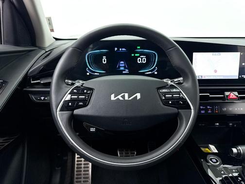 Aurora Black 2024 Kia Niro EX Touring