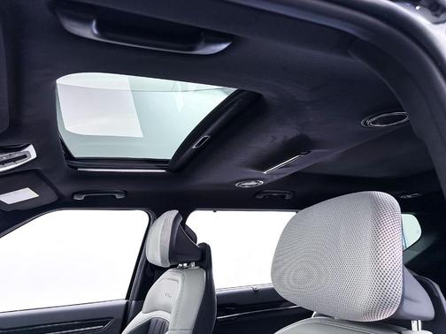 Aurora Black Pearl 2024 Kia EV9 GT-Line