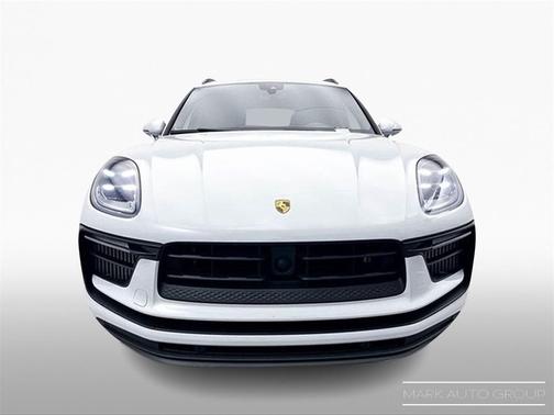 2023 Porsche Macan S