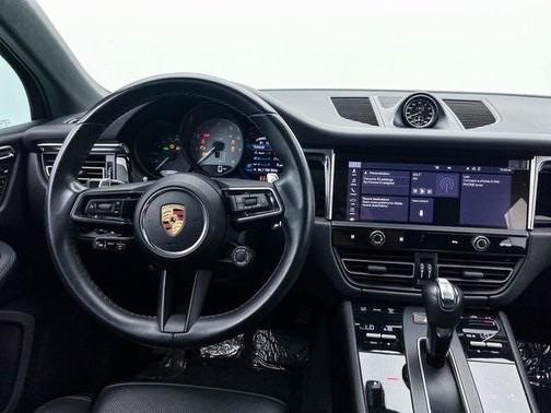 2023 Porsche Macan S