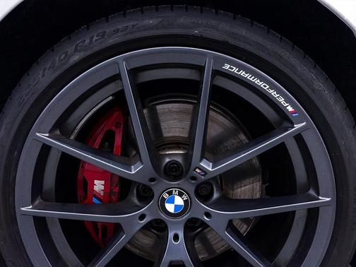 2024 BMW M240 i xDrive