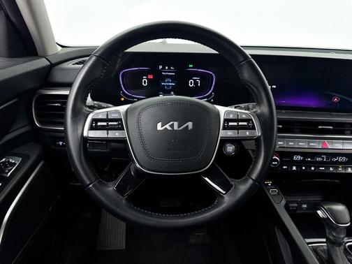 Gravity Gray 2023 Kia Telluride S