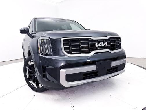 Gravity Gray 2023 Kia Telluride S
