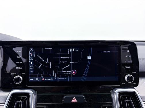 Glacial White Pearl 2022 Kia Sorento SX