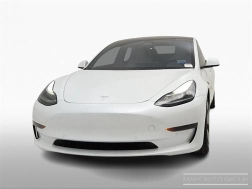 2022 Tesla Model 3 Base