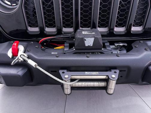 Black Clearcoat 2021 Jeep Gladiator Rubicon