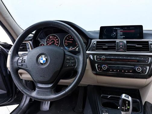 2016 BMW 320 i