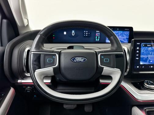 Agate Black Metallic 2025 Ford Expedition Max Platinum