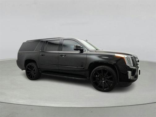 2018 Cadillac Escalade ESV Luxury