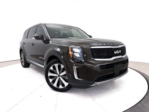 Dark Moss 2022 Kia Telluride EX