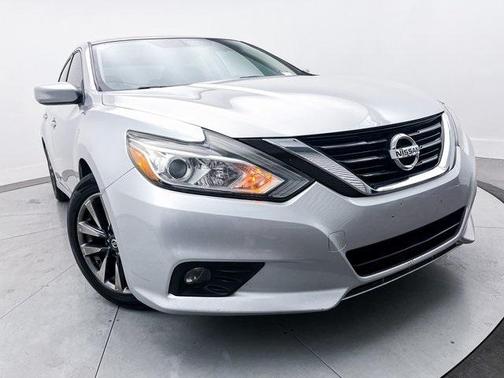 2017 Nissan Altima 2.5 SV