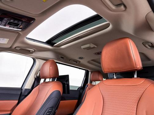 2025 Kia Carnival SX Prestige