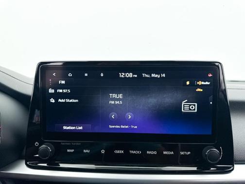 Aurora Black Pearl 2024 Kia Forte GT-Line