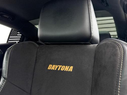 2017 Dodge Charger R/T