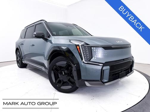 Iceberg Green 2024 Kia EV9 GT-Line