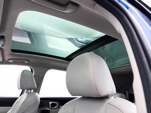 2022 Kia Sorento SX-PRESTIGE