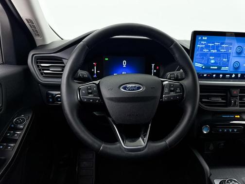 Silver Metallic 2025 Ford Escape PHEV