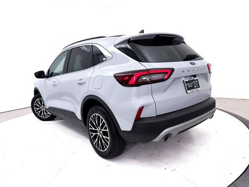 Silver Metallic 2025 Ford Escape PHEV