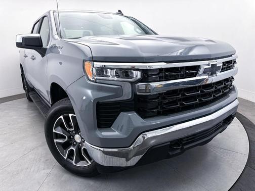 Slate Gray Metallic 2024 Chevrolet Silverado 1500 LT