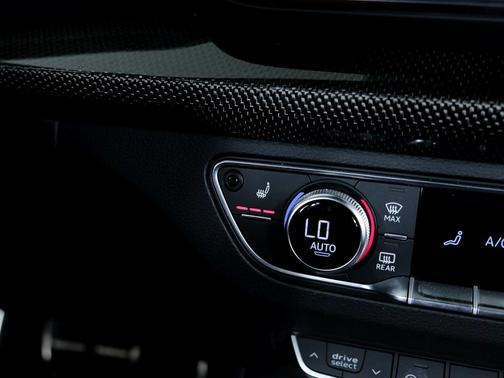 2020 Audi SQ5 3.0T Premium for sale in Scottsdale, AZ - image 9