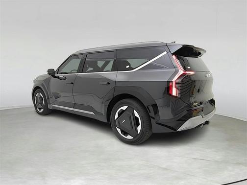 2024 Kia EV9 Land