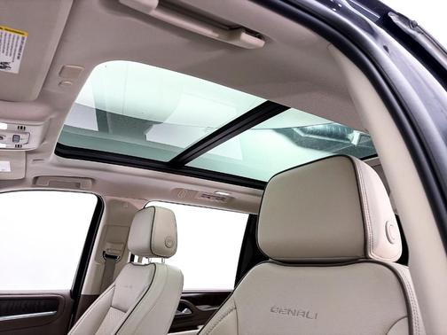 Titanium Rush Metallic 2023 GMC Yukon XL Denali