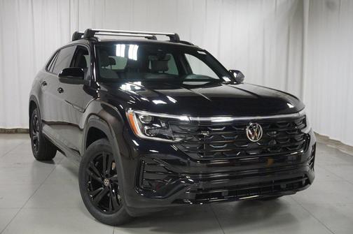2026 Volkswagen Atlas Cross Sport 2.0T SEL