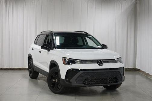 2025 Volkswagen Taos 1.5T SE Black