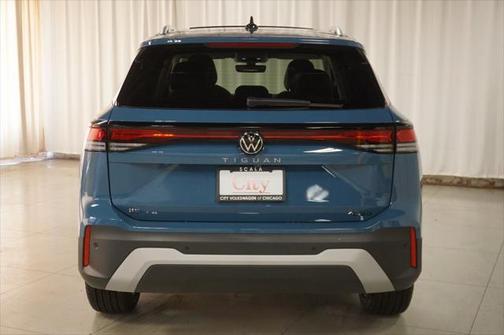2025 Volkswagen Tiguan 2.0T SE 4MOTION