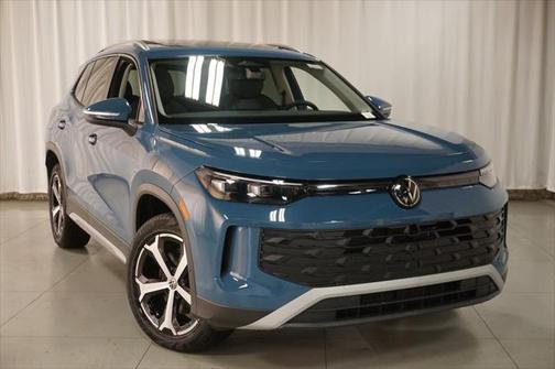 2025 Volkswagen Tiguan 2.0T SE 4MOTION