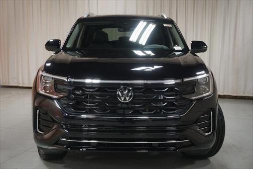 2025 Volkswagen Atlas 2.0T SEL Premium R-Line 4MOTION