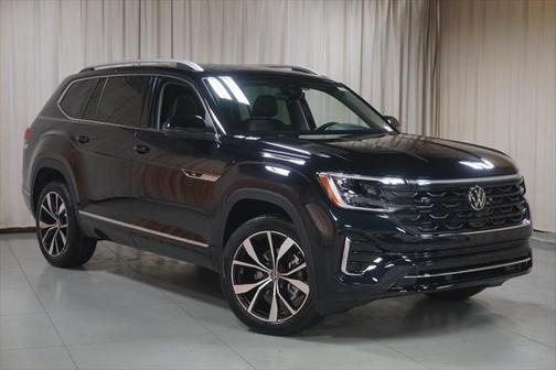 2025 Volkswagen Atlas 2.0T SEL Premium R-Line 4MOTION