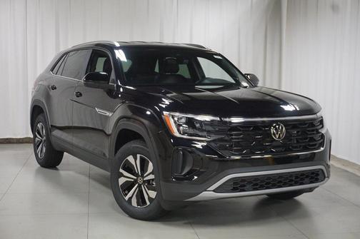 2026 Volkswagen Atlas Cross Sport 2.0T SE