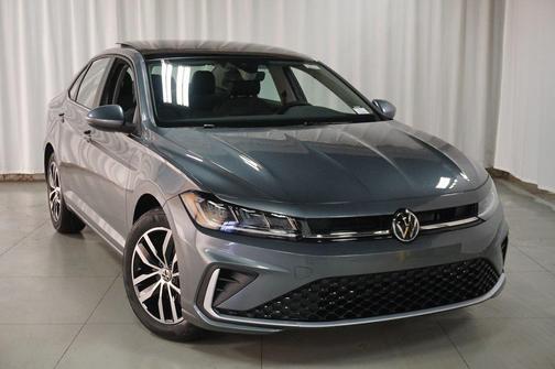 2026 Volkswagen Jetta 1.4T SE