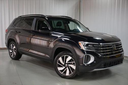 2024 Volkswagen Atlas 2.0T SE w/Technology 4MOTION