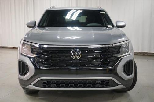 2025 Volkswagen Atlas Cross Sport 2.0T SE w/Technology 4MOTION