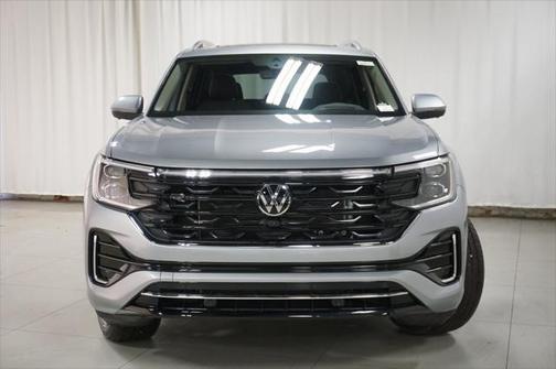 2025 Volkswagen Atlas 2.0T SEL Premium R-Line 4MOTION