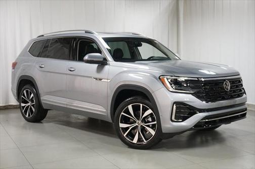 2025 Volkswagen Atlas 2.0T SEL Premium R-Line 4MOTION