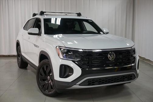 2025 Volkswagen Atlas Cross Sport 2.0T SE w/Technology 4MOTION