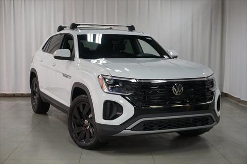 2025 Volkswagen Atlas Cross Sport 2.0T SE w/Technology 4MOTION