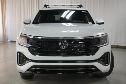 2025 Volkswagen Atlas Cross Sport 2.0T SEL Premium