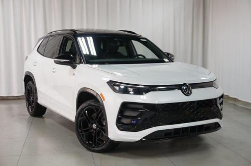 2026 Volkswagen Tiguan 2.0T SE R-Line Black 4MOTION