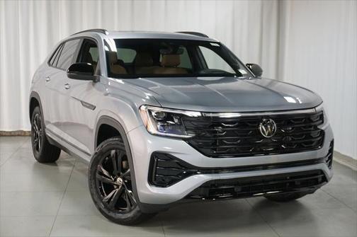 2025 Volkswagen Atlas Cross Sport 2.0T SEL