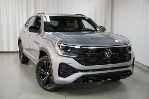 2025 Volkswagen Atlas Cross Sport 2.0T SEL